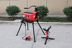 Желобонакатчик гидравлический для грувлок Remmers Mustang 2-12 Желобонакатчик гидравлический для грувлок Remmers Mustang 2-12